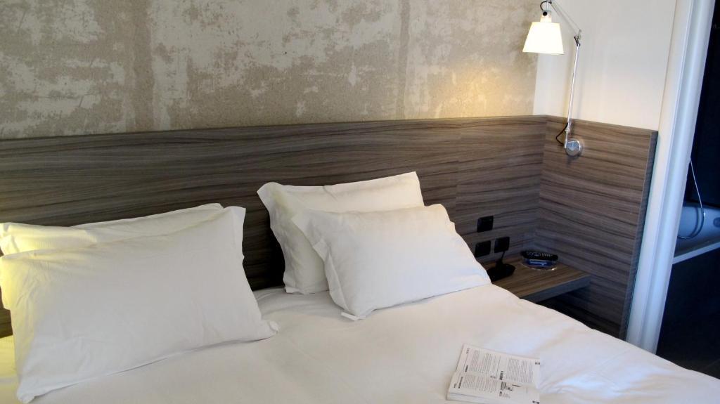 Hotel & Resort Le Colombare フォリーニョ エクステリア 写真